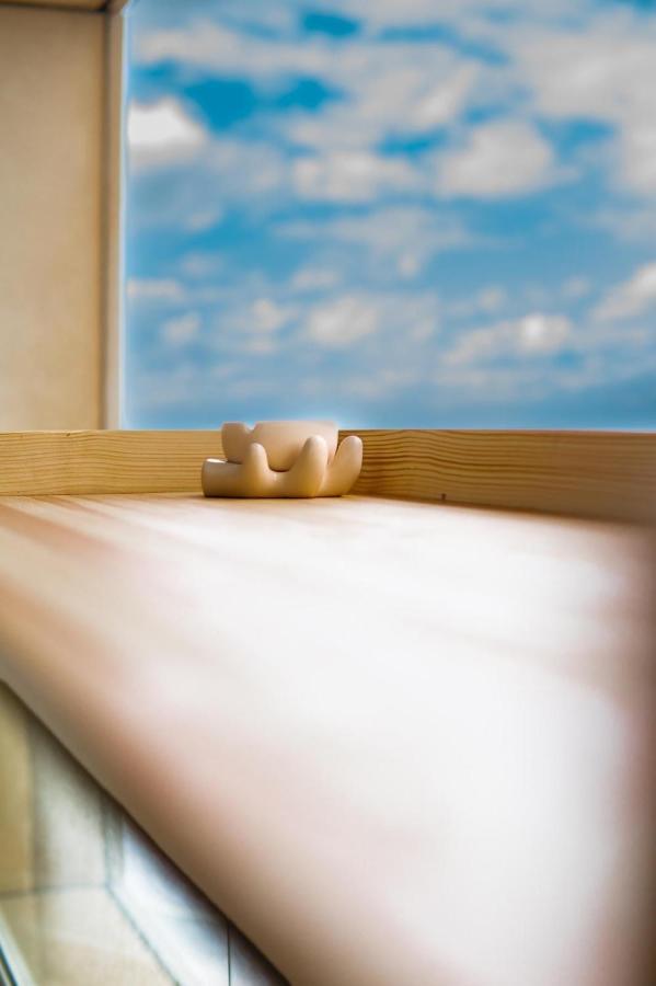 סוויטת אהבה מתוקה על הים-Sweet Love Suite On The Sea Bat Yam Exterior foto